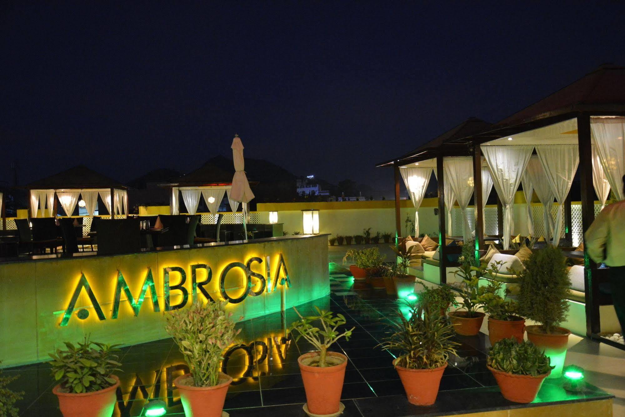 The Ambassador - Hotel & Conference Center Ajmer Luaran gambar