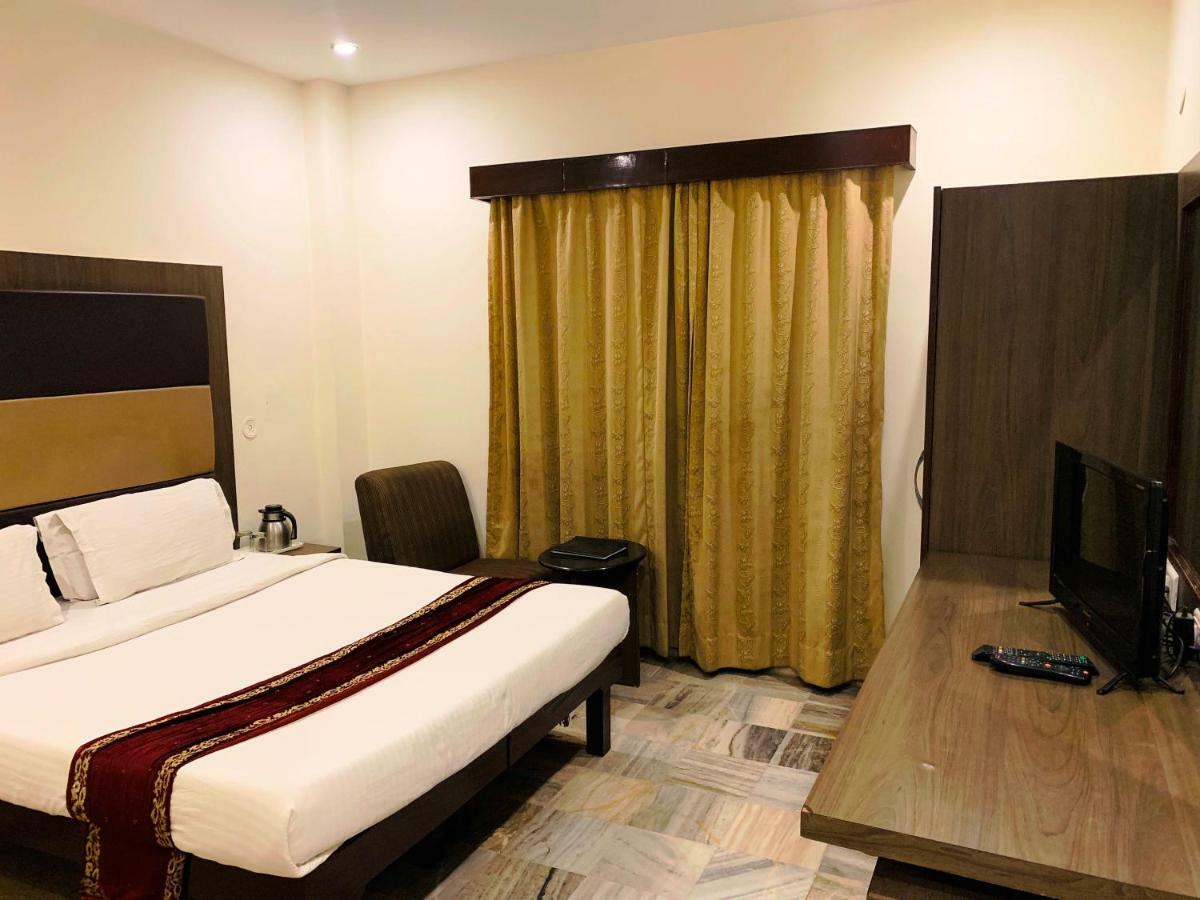 The Ambassador - Hotel & Conference Center Ajmer Luaran gambar